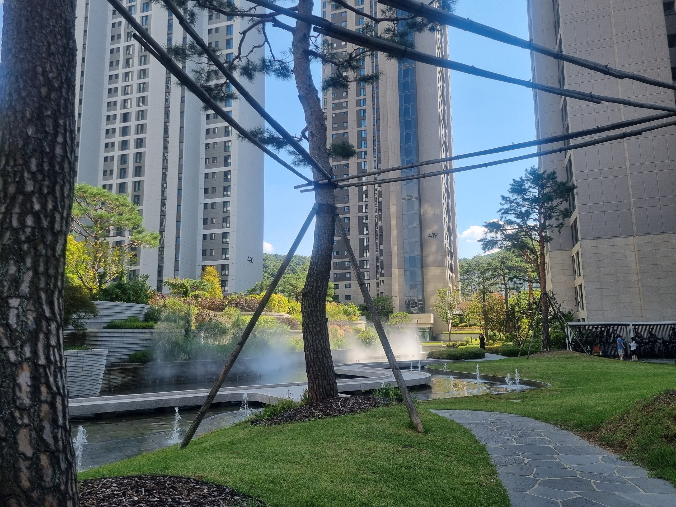 Luxury Apartments in Seoul: What They’re Really Like to Live In Mountain view from Gaepo Xi Presidence in Gangnam, Seoul