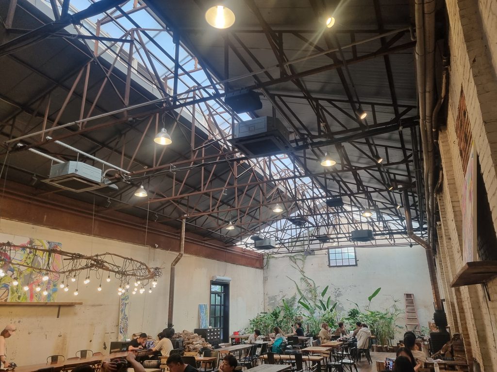Things to Do in Seongsu, Seoul: A Local's Guide Interior of Daelim Warehouse Gallery with its preserved industrial architecture